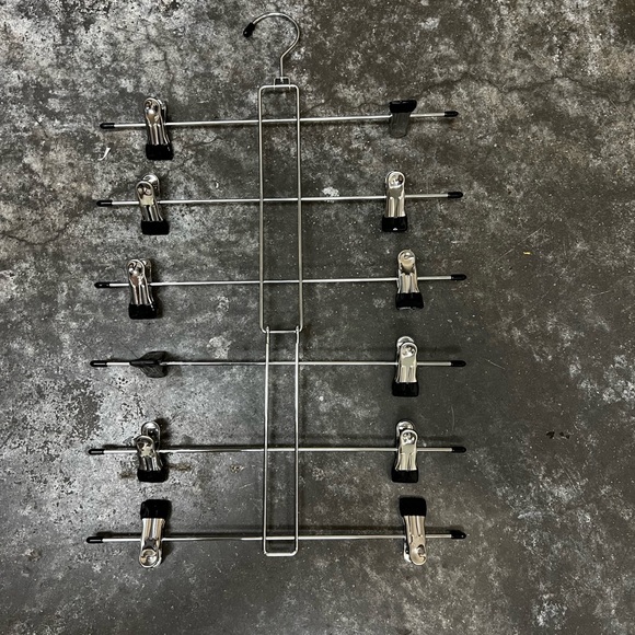 6 -Tier Skirt Hanger - Picture 1 of 2